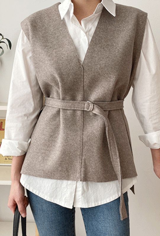 메디우 울 벨트조끼