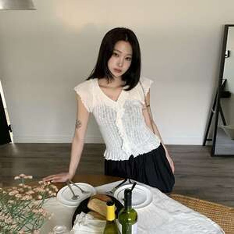 로링이 브이넥 프릴 시스루 캡소매 반팔 니트