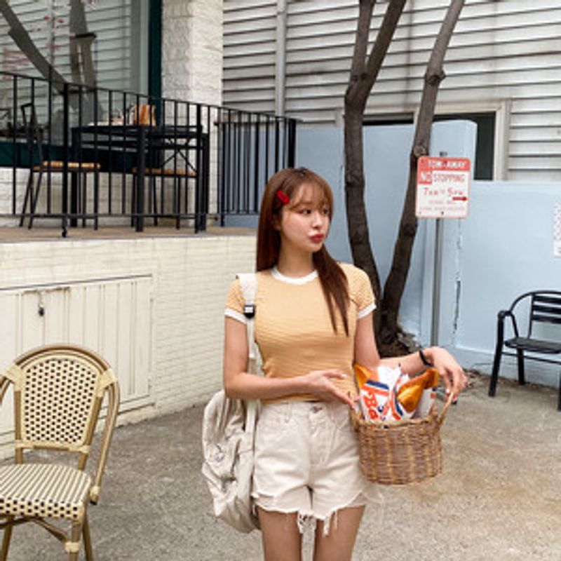 카우니 라운드넥 배색 슬림핏 크롭 반팔 티셔츠